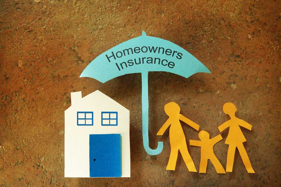 Does homeowners insurance cover water damage - umbrella covering home and family