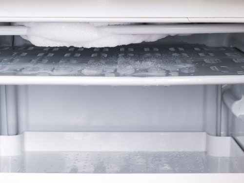 blockage in refrigerator can cause water leak