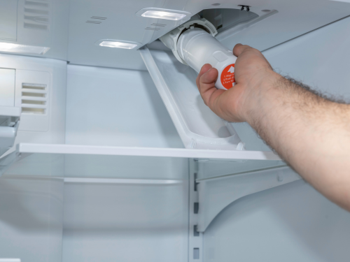 water filter - water leak in refrigerator