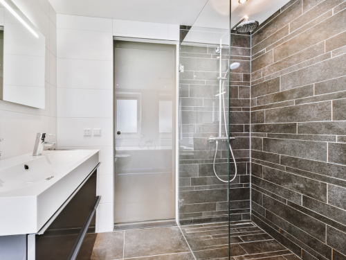 accessibility in the bathroom with a curbless shower
