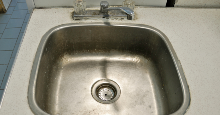 Smelly Kitchen Sink? Here’s How To Fix It. (5 Methods!)